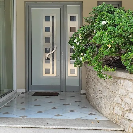 δροσια 1 * Nafplio